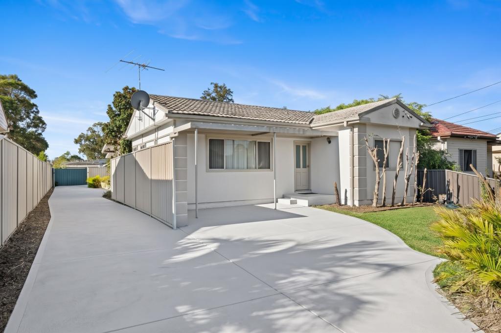 121 Carpenter St, Colyton, NSW 2760