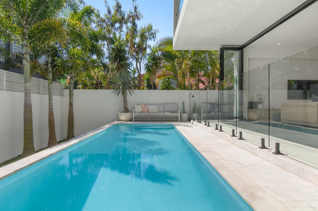 1/33 FIFTH AVE, PALM BEACH, QLD 4221