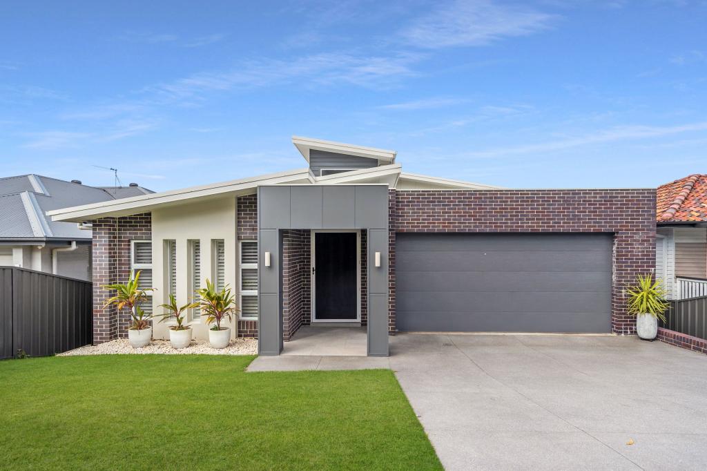 52a Fairfax Rd, Warners Bay, NSW 2282