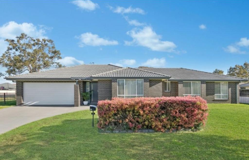 4 Muirfield Ave, Cessnock, NSW 2325