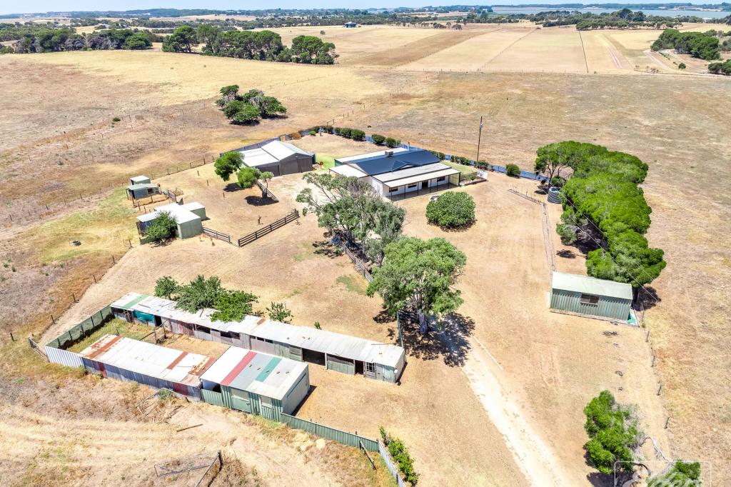 87 Thorpe Rd, Clayton Bay, SA 5256