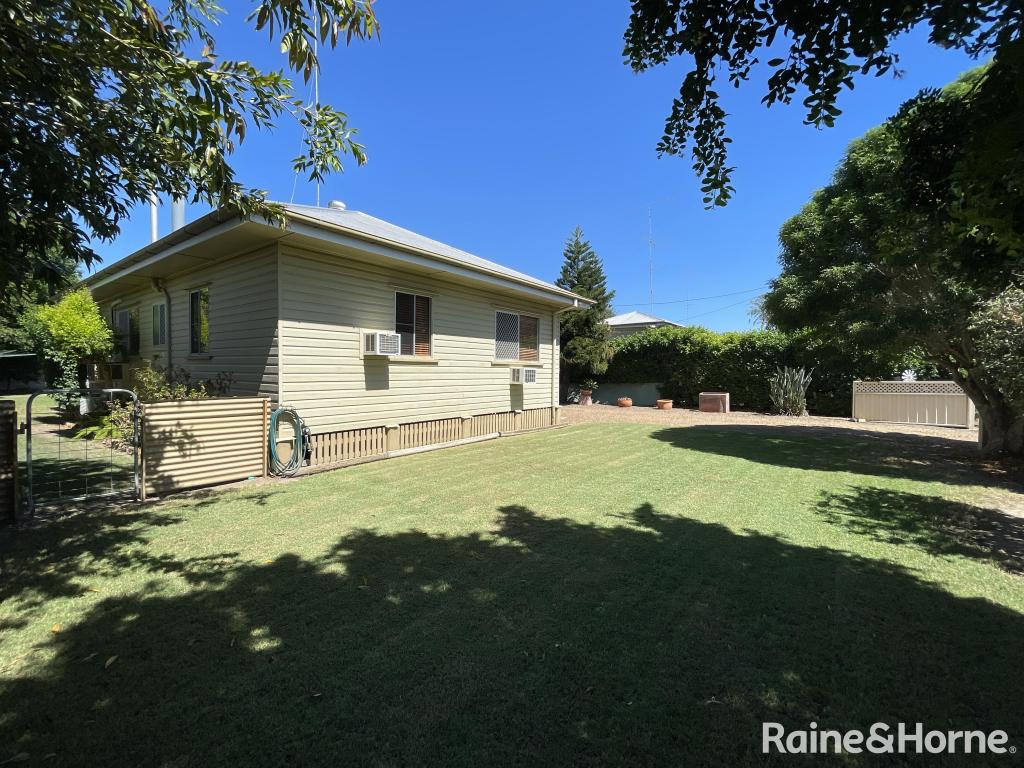 92 Bowen St, Goondiwindi, QLD 4390