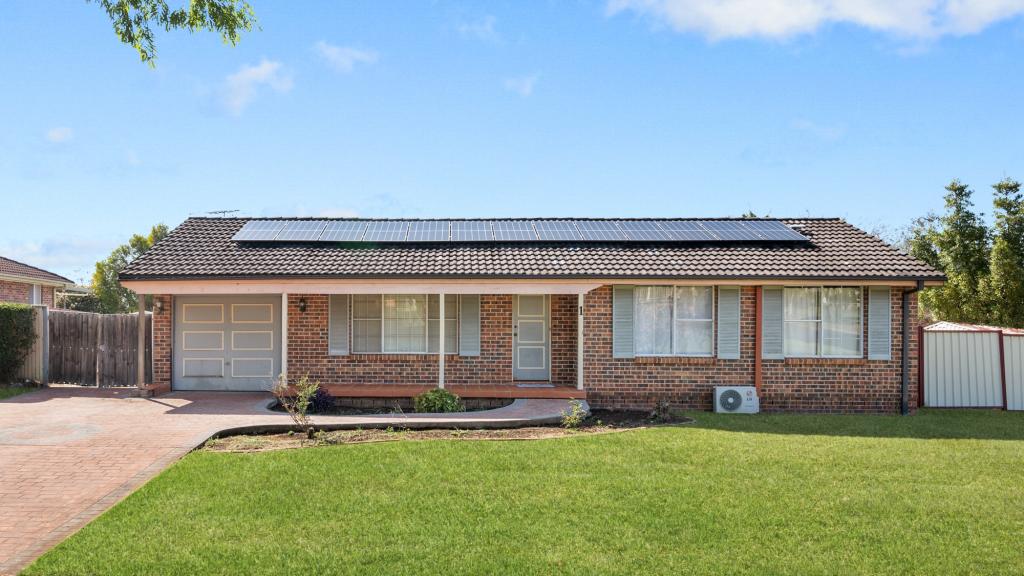 1 Tagula Pl, Glenfield, NSW 2167