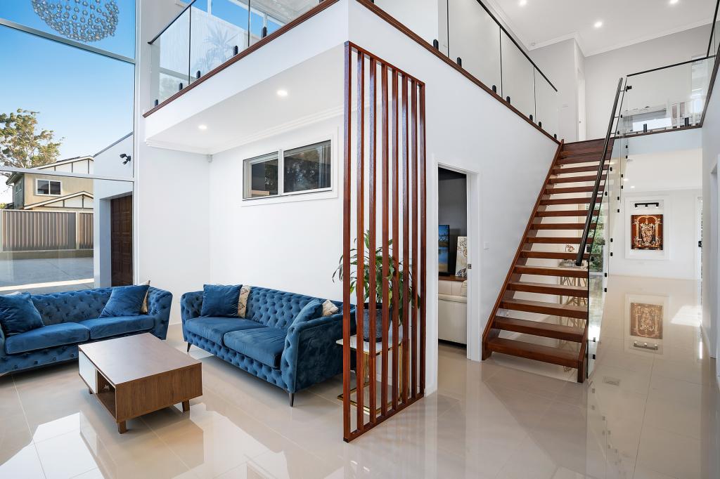 25a & 25b Bulli Rd, Toongabbie, NSW 2146
