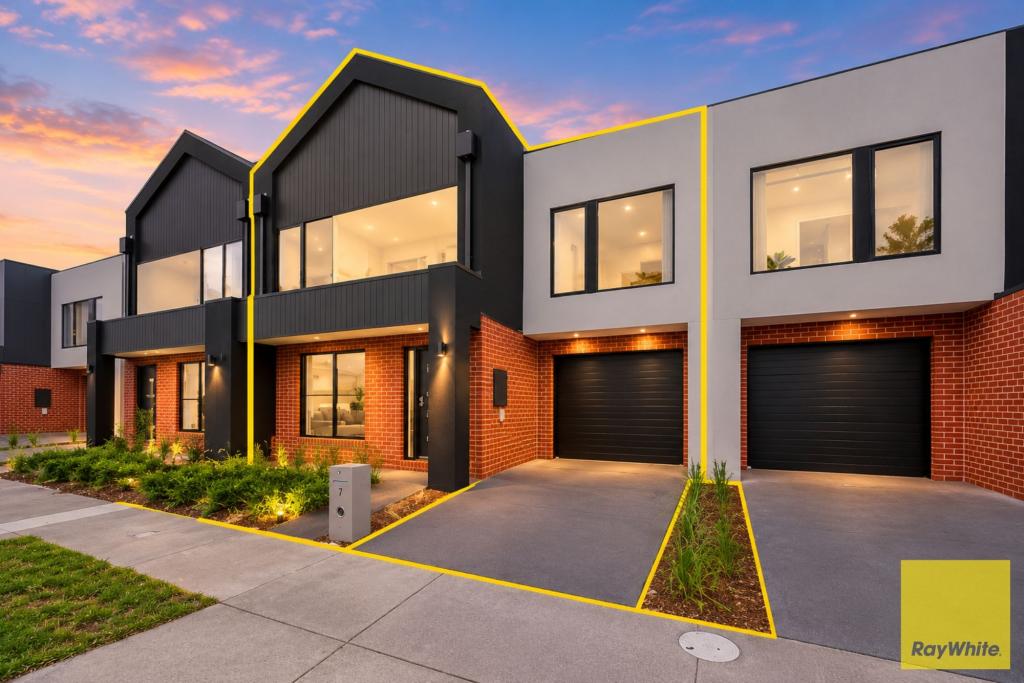 90 Prudence Pde, Point Cook, VIC 3030