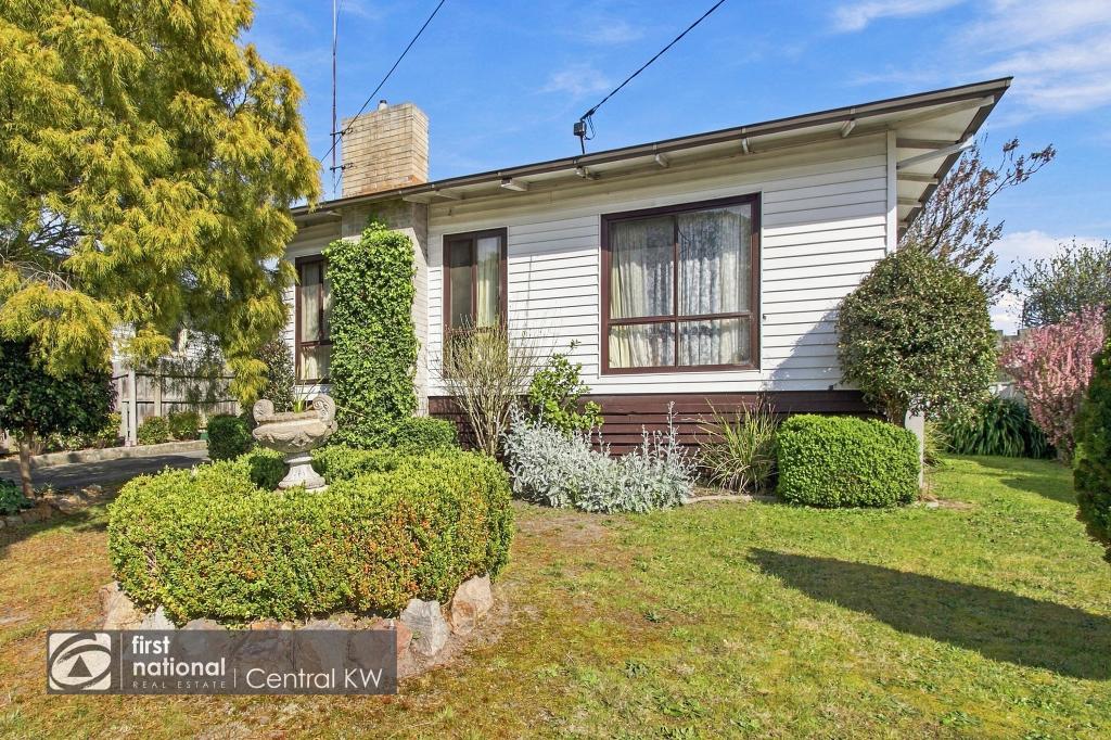 13 Doolan St, Morwell, VIC 3840