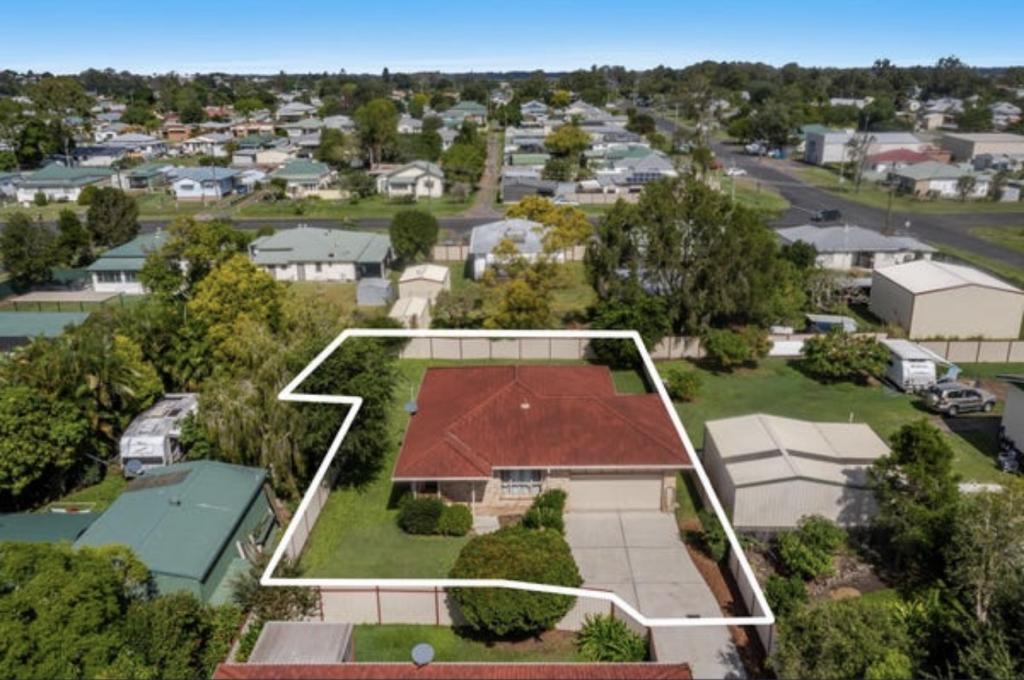 2/6 Hammond Pl, Casino, NSW 2470