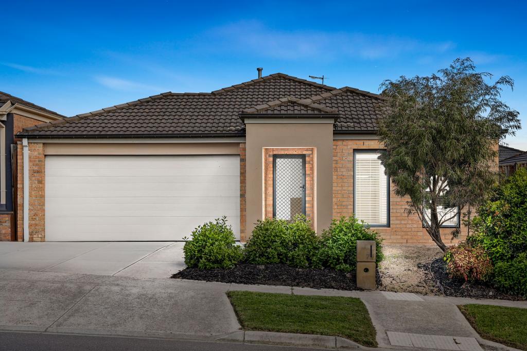 7 WATERCOLOUR DR, MERNDA, VIC 3754