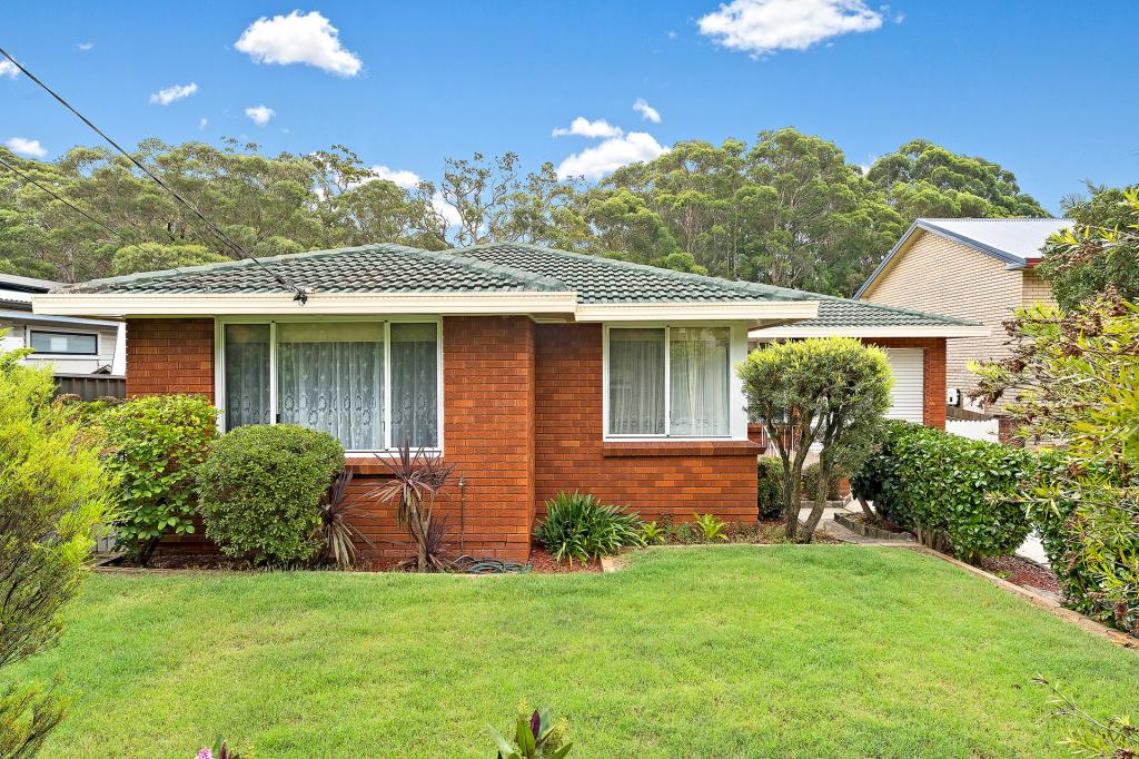 3 Lochiel Rd, Engadine, NSW 2233