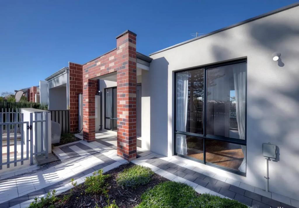15 REFLECTION BVD, JINDALEE, WA 6036