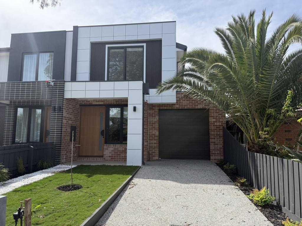 56 Roberts St, Keilor East, VIC 3033