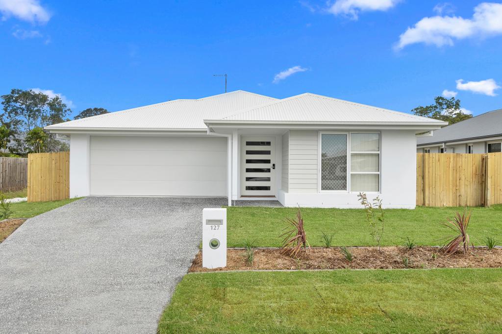 127 Rogers St, Beachmere, QLD 4510