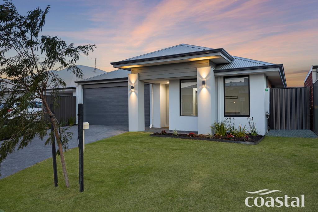 61 CORONADO WAY, MADORA BAY, WA 6210