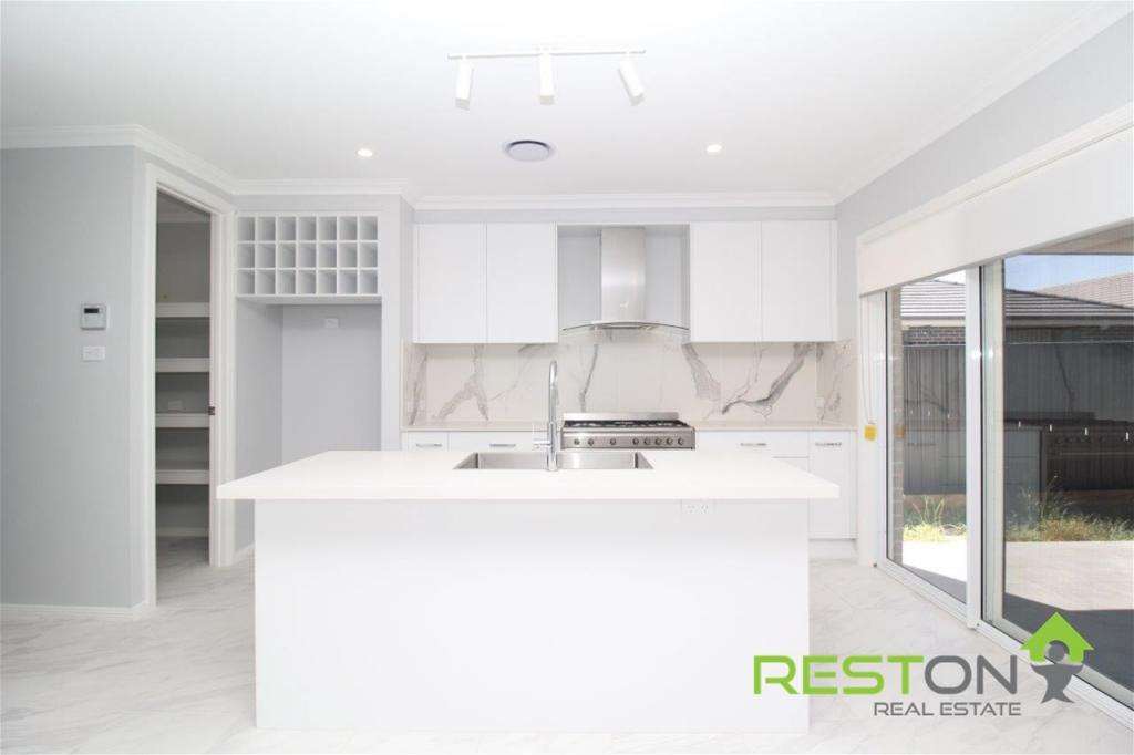 68 Horizon Loop, Oran Park, NSW 2570