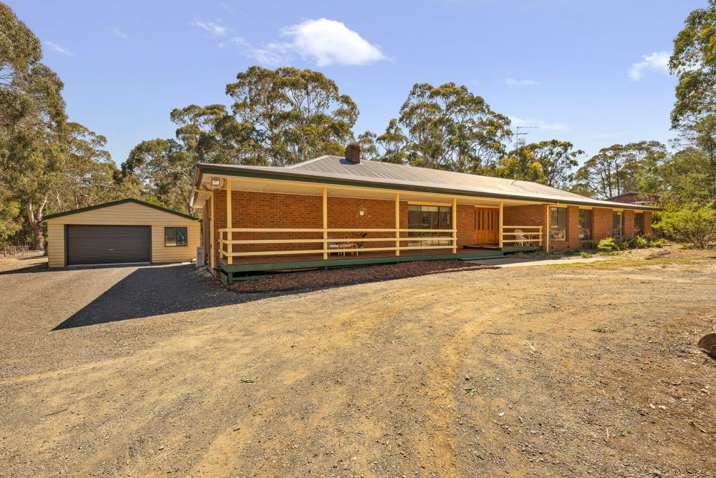 83 HASTINGS RD, GREENDALE, VIC 3341