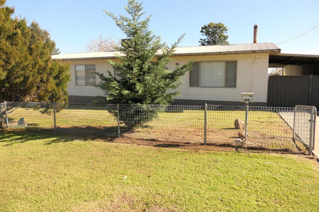 42 Victor St, Cowra, NSW 2794