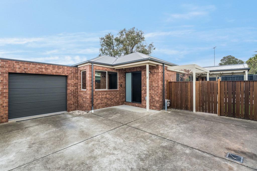 2/14 Rimbool Rd, Grovedale, VIC 3216