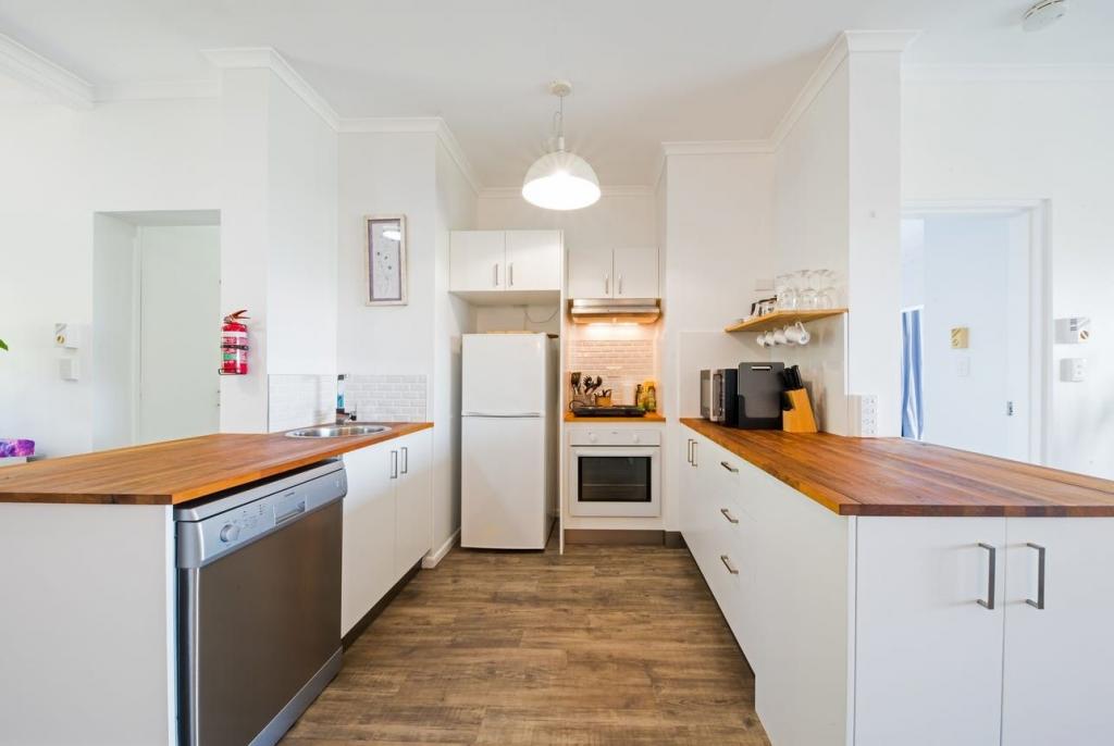 9/9 Hermitage Dr, Airlie Beach, QLD 4802