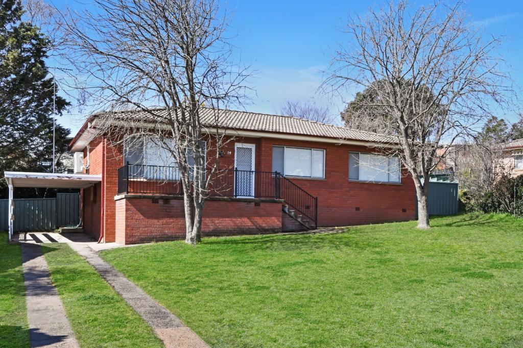 14 Casey Cct, West Bathurst, NSW 2795