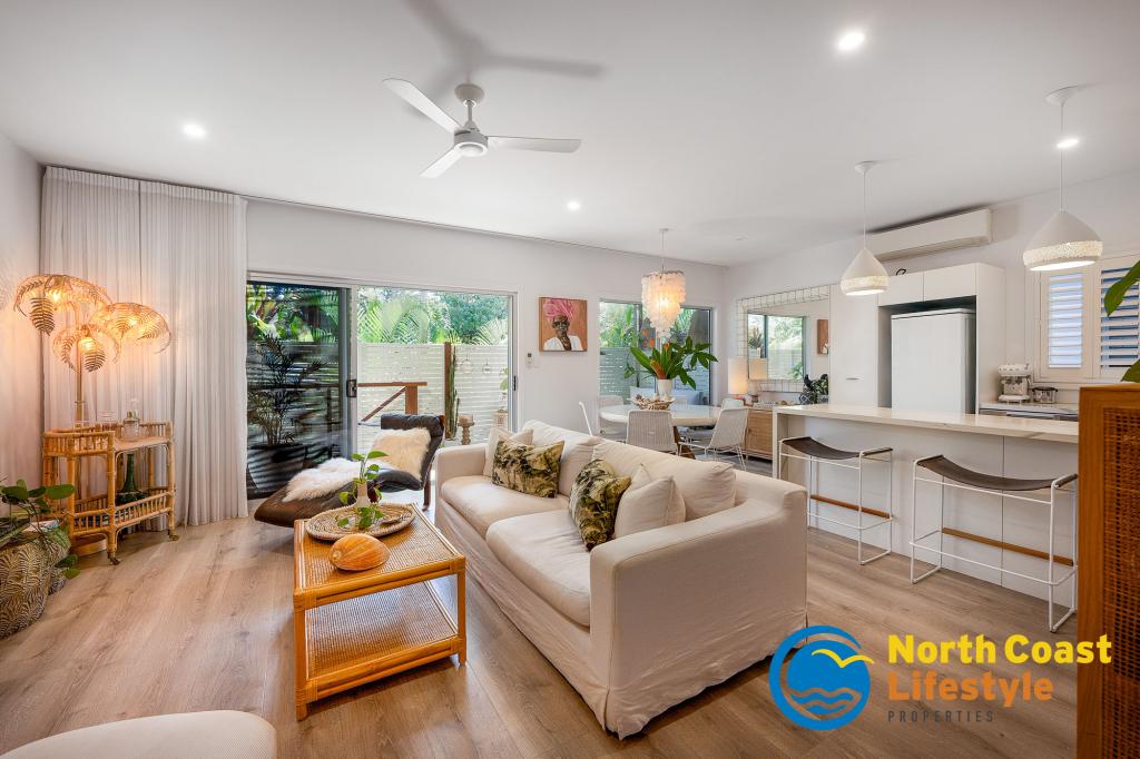 2/6 CANOWINDRA CT, SOUTH GOLDEN BEACH, NSW 2483