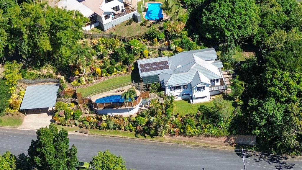 139 Kamerunga Rd, Freshwater, QLD 4870
