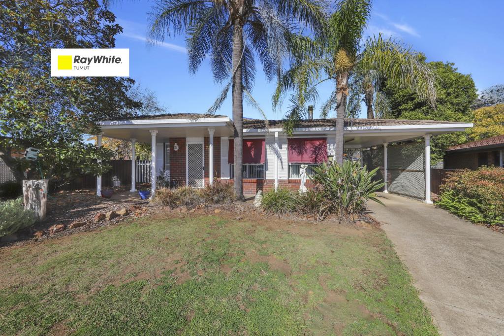 29 Wattle Cres, Tumut, NSW 2720