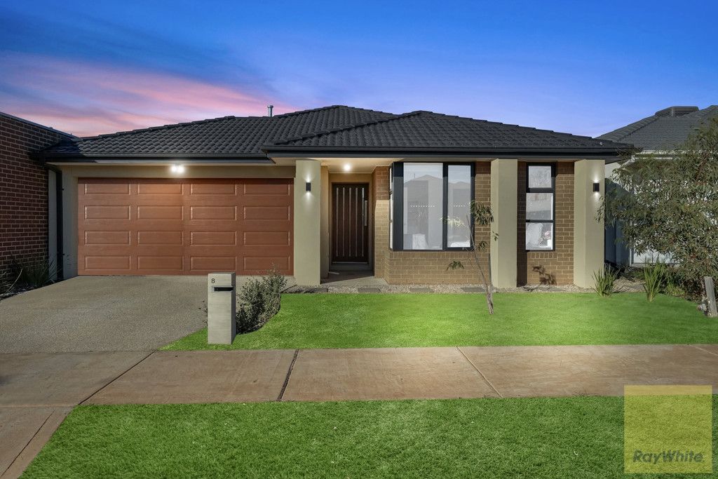 8 Tait St, Thornhill Park, VIC 3335