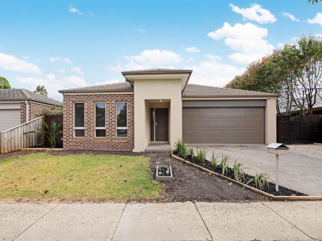 3 TORNEY ST, CRANBOURNE EAST, VIC 3977