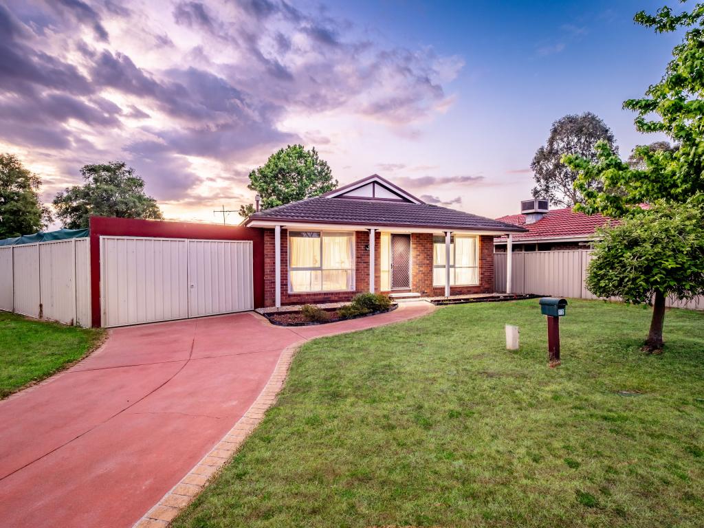 12 Lobelia Ct, Cranbourne North, VIC 3977