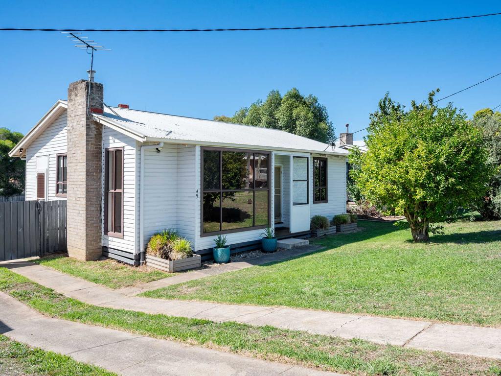 49 Bree Rd, Hamilton, VIC 3300