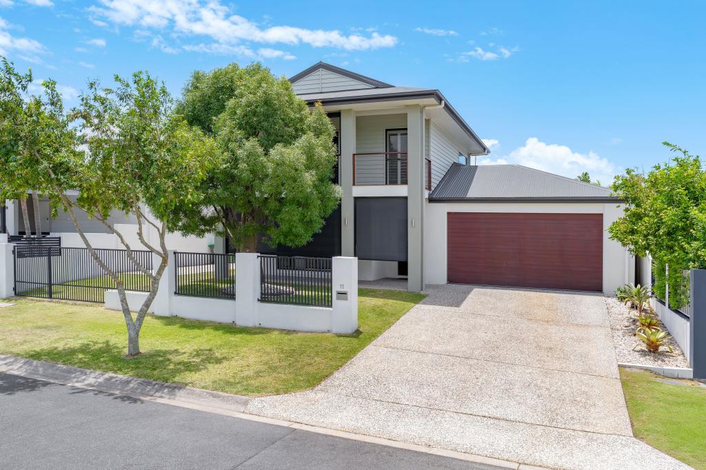11 Lionheart Cres, Newport, QLD 4020