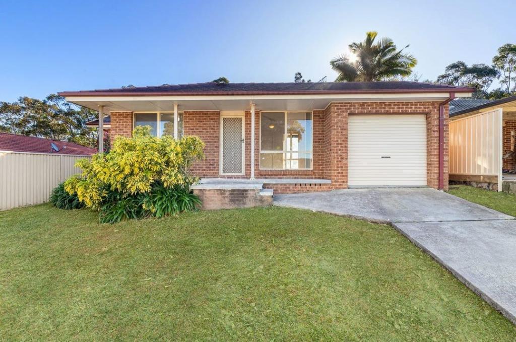 42 Callen Ave, San Remo, NSW 2262