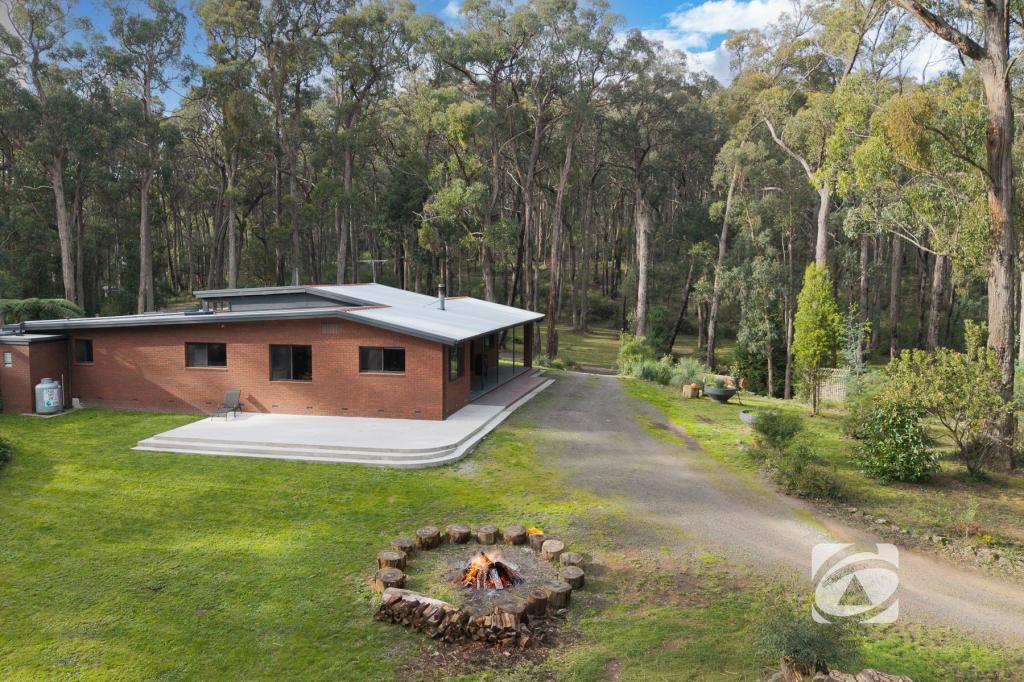 512 Bourkes Creek Rd, Pakenham Upper, VIC 3810