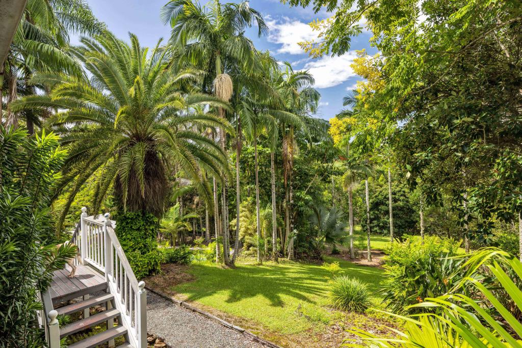 98 Andersons Rd, Yandina, QLD 4561