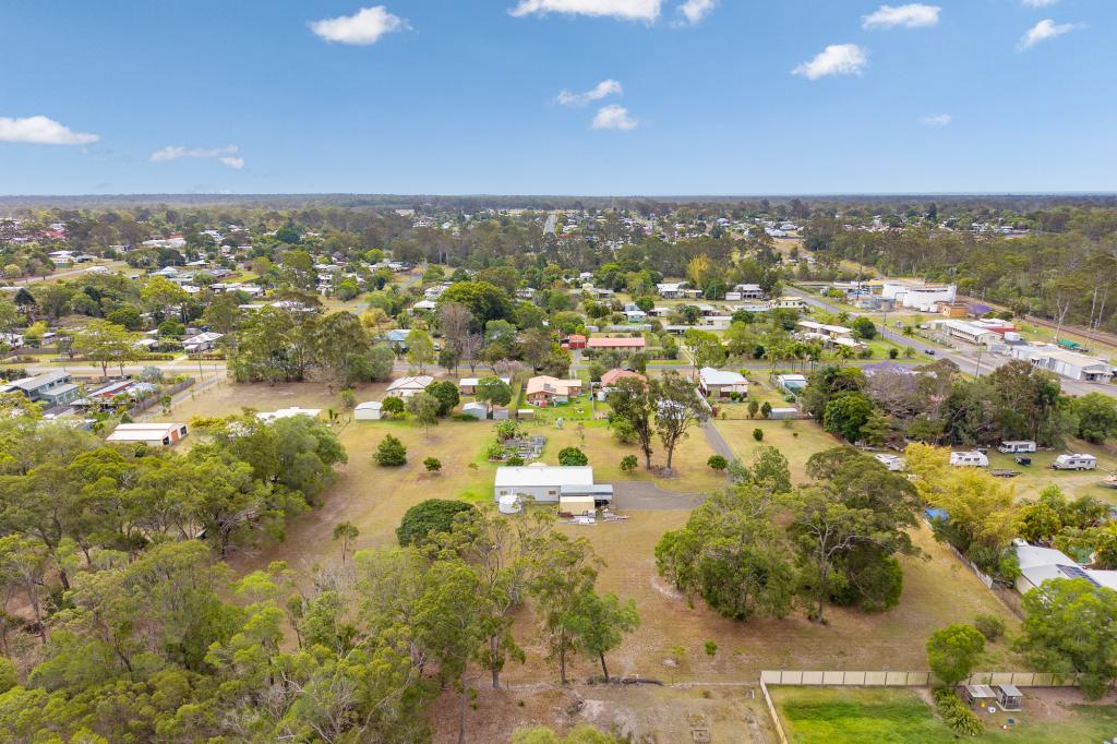 8 East St, Howard, QLD 4659