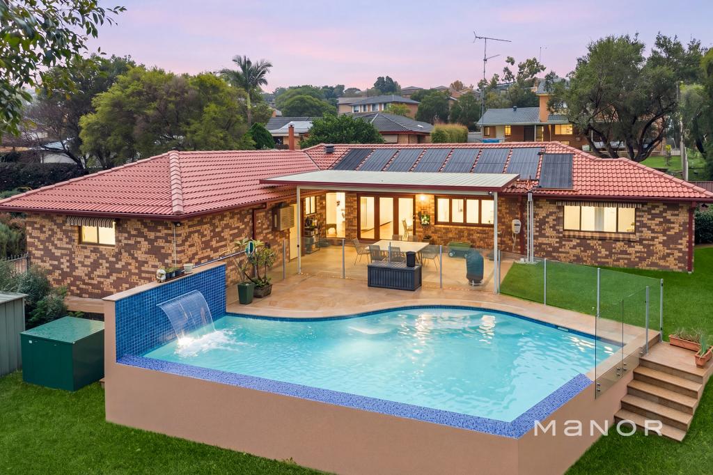 77 Crestwood Dr, Baulkham Hills, NSW 2153