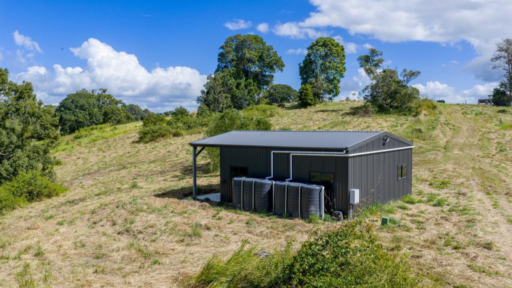 333 Wilton Rd, Greens Creek, QLD 4570