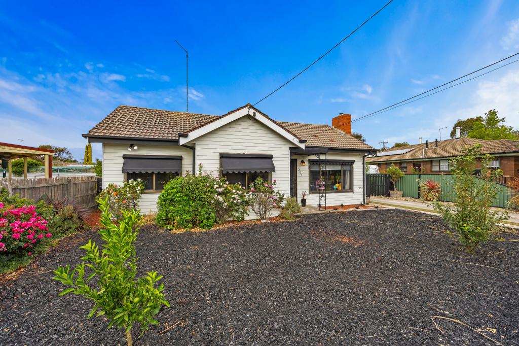 203 GRANT ST, SEBASTOPOL, VIC 3356