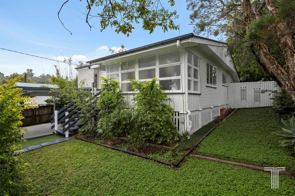 98 Bapaume Rd, Holland Park West, QLD 4121