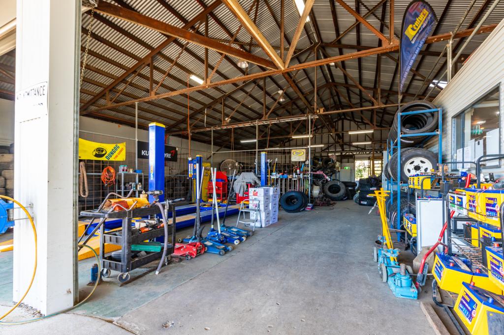 281 Dowling St, Dungog, NSW 2420