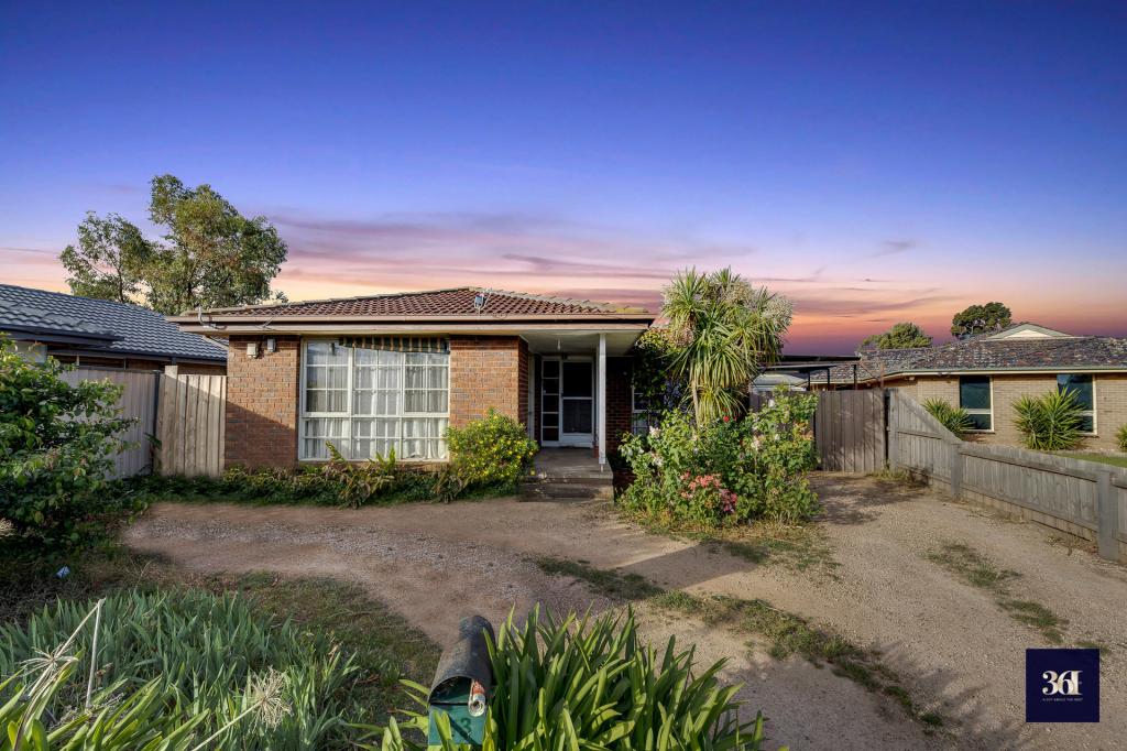 13 FRANCIS ST, MELTON SOUTH, VIC 3338