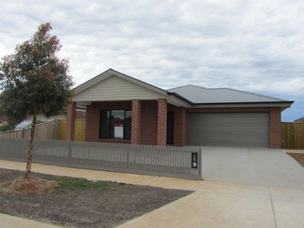 53 Lancefield Cct, Eynesbury, VIC 3338