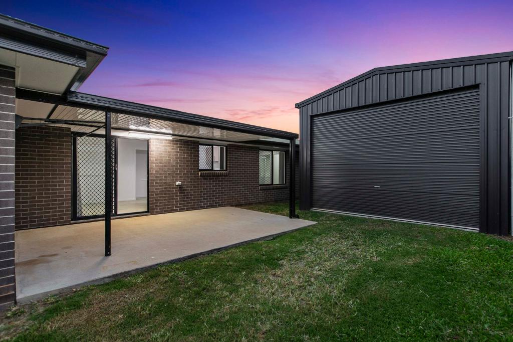 24 Larissa Way, Urangan, QLD 4655