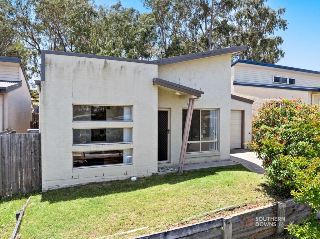 15 Augusta Cl, Warwick, QLD 4370