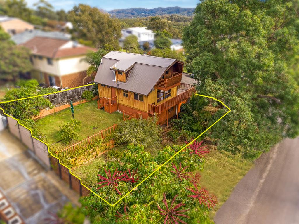 2 MASEFIELD AVE, BATEAU BAY, NSW 2261