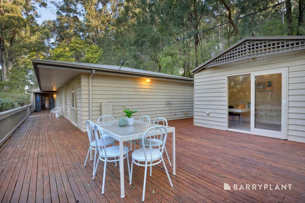 31 Seaview Rd, Cockatoo, VIC 3781