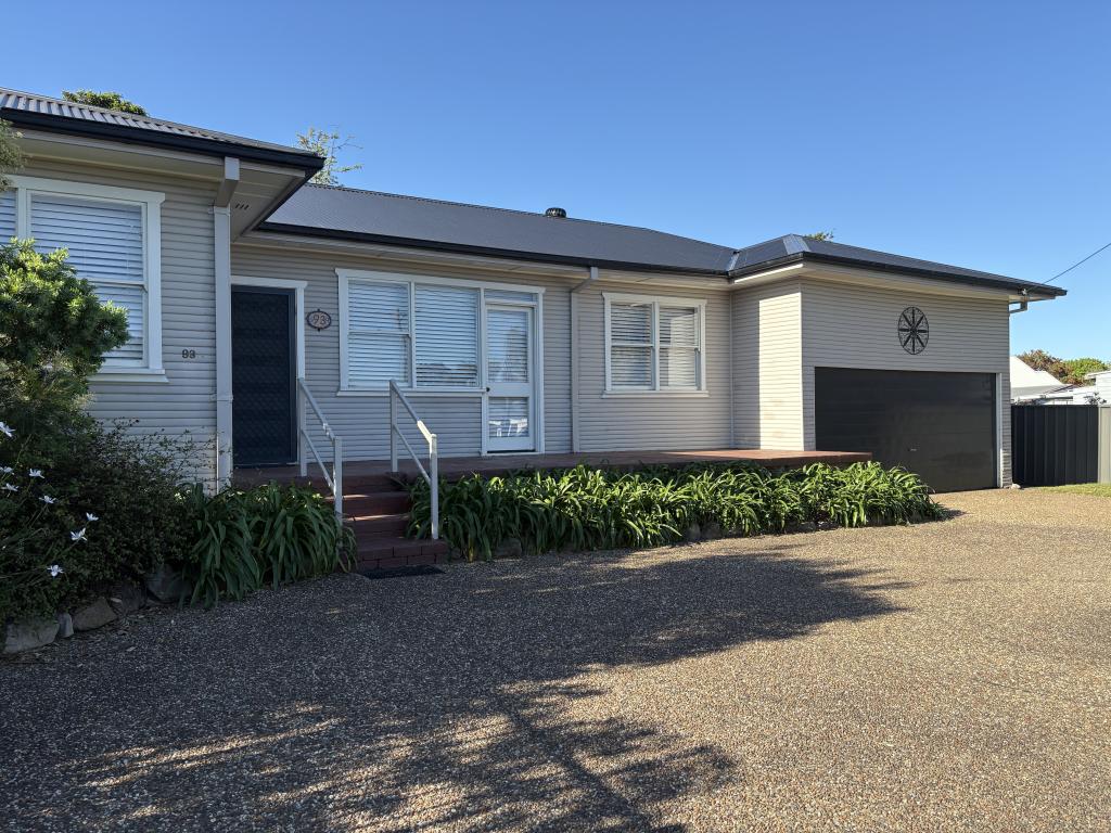 93 Illaroo Rd, North Nowra, NSW 2541