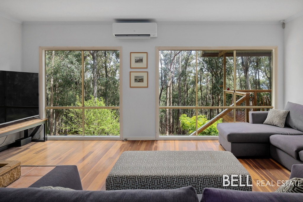 111 Grey Rd, Gembrook, VIC 3783