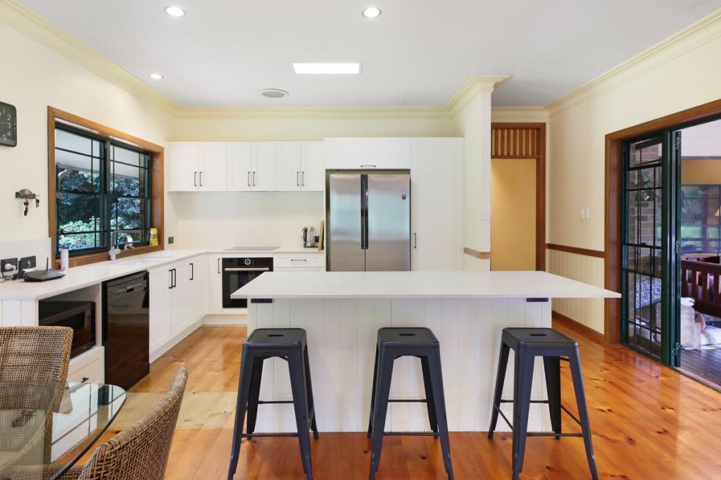 82 Coorabin Ct, Tallebudgera, QLD 4228