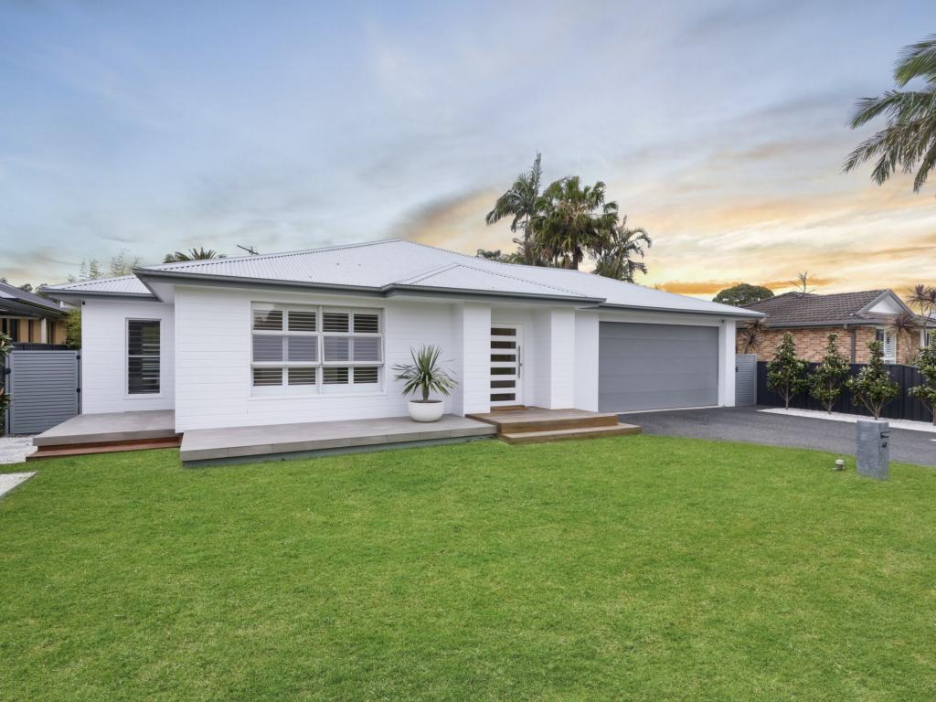 40 DOCKER ST, MARKS POINT, NSW 2280